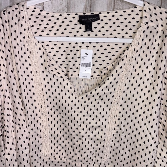 COPY - Lane Bryant Woman's Blouse Rolled Tab Long Sleeves Size 28 NWT - Picture 2 of 13